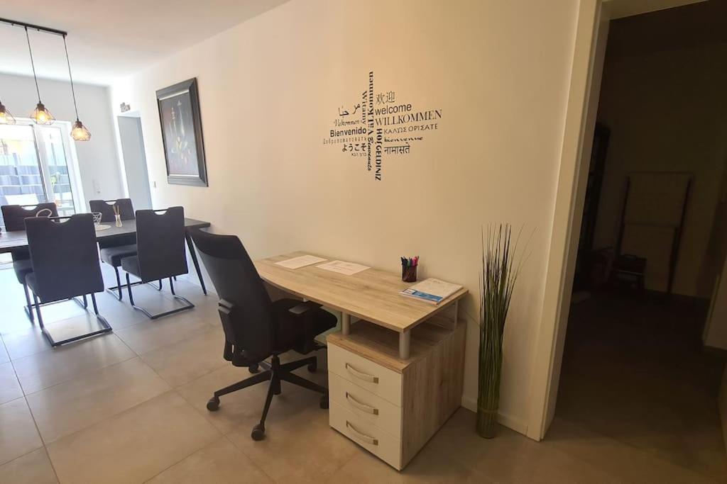 Grosse Moderne Ferienwohnung Auch Als Monteur Unterkunft Nutzbar, In Stolberg - Vicht المظهر الخارجي الصورة