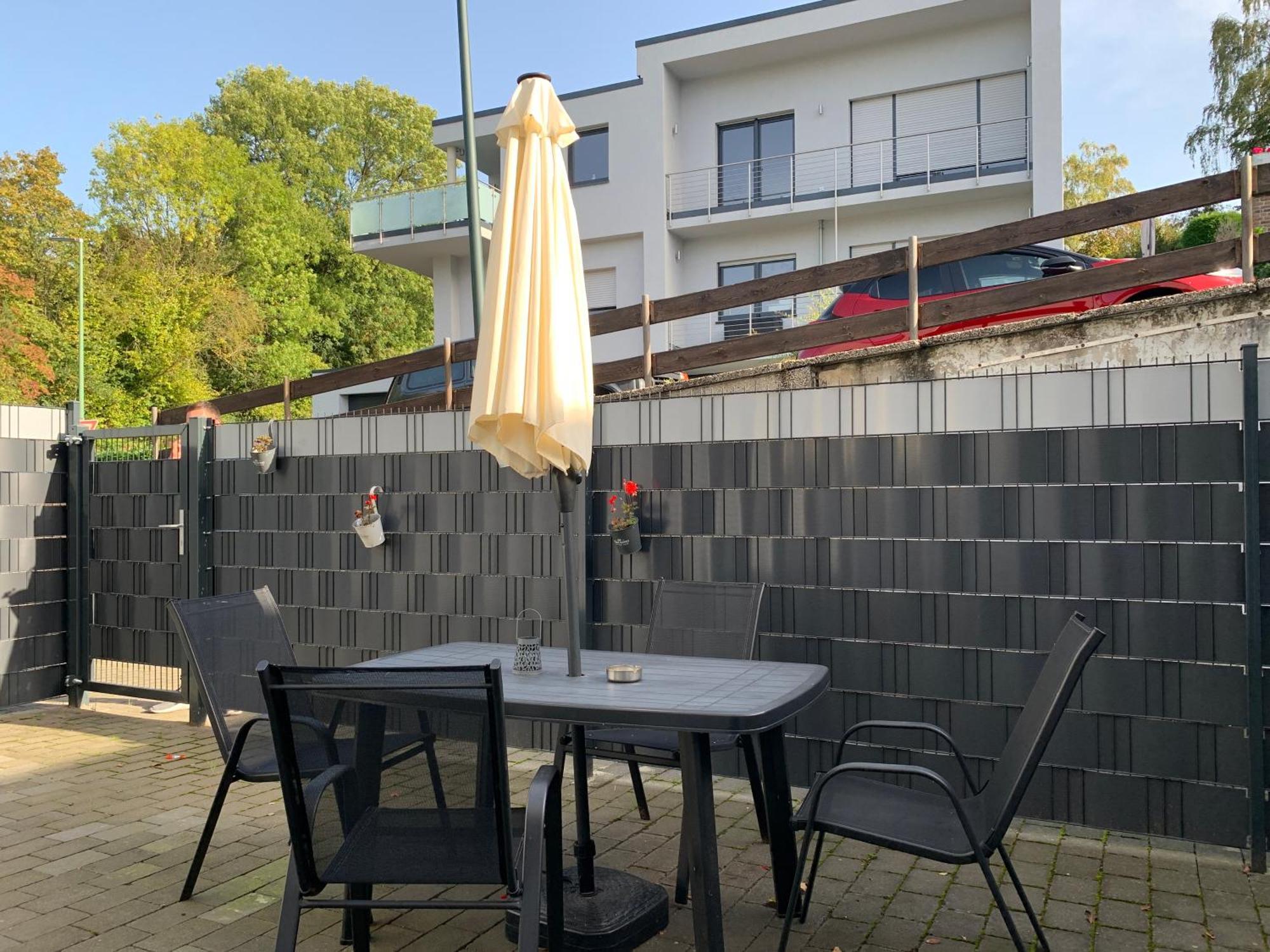 Grosse Moderne Ferienwohnung Auch Als Monteur Unterkunft Nutzbar, In Stolberg - Vicht المظهر الخارجي الصورة